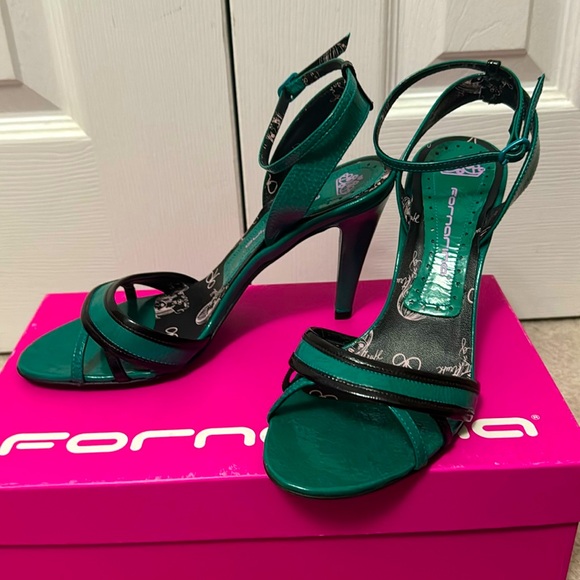 Fornarina heels NWOT! size EU 38 / US 7.5 👠 - Picture 1 of 9
